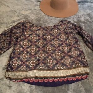 Boutique Long sleeved top